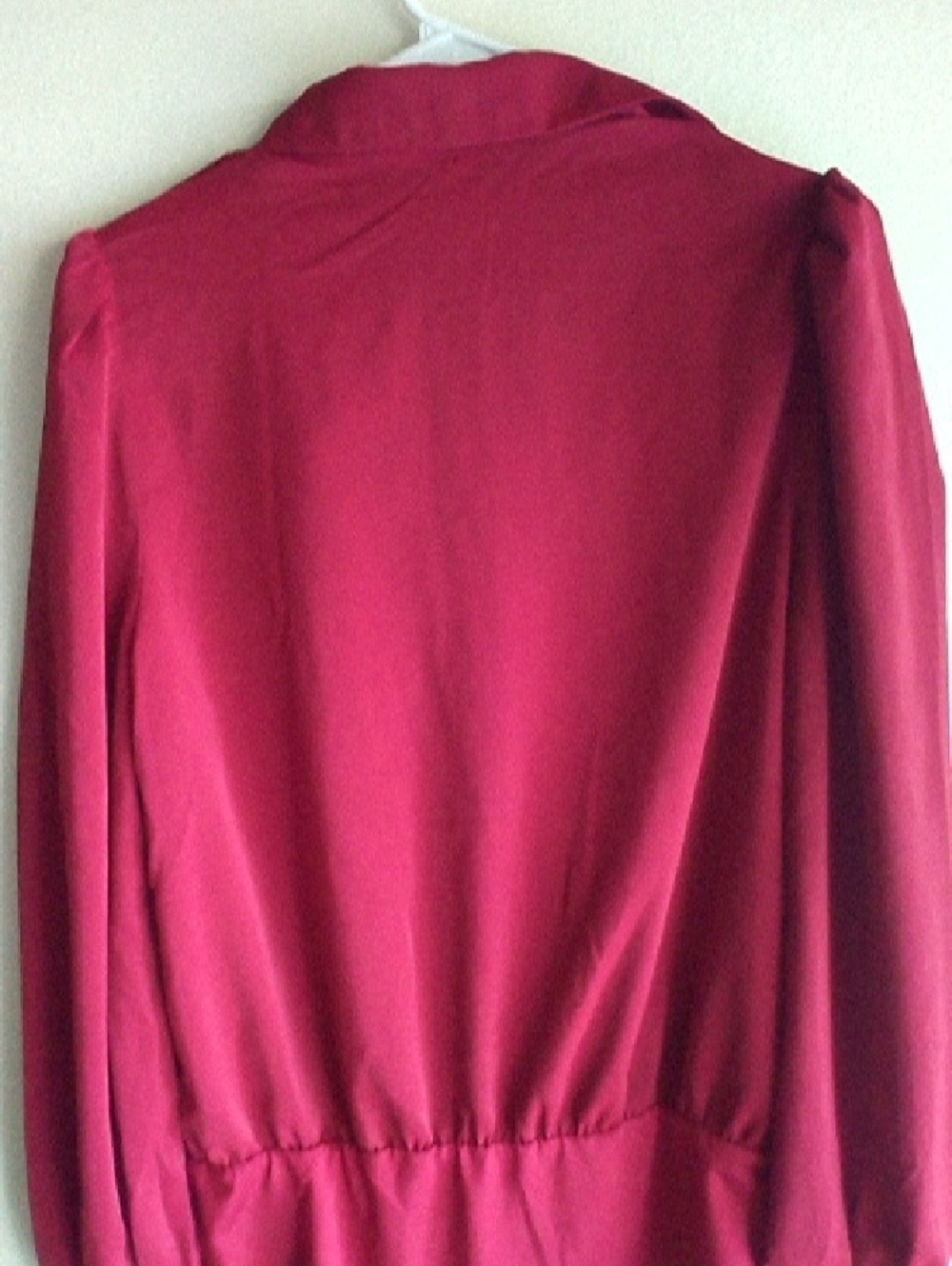 Button-Front Blouse in Deep Raspberry - Picture 5 of 7